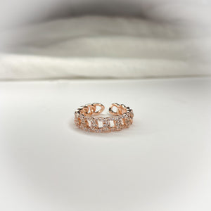 Silver link ring
